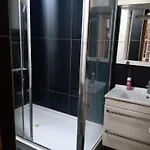 アパート Lux In スコピエ